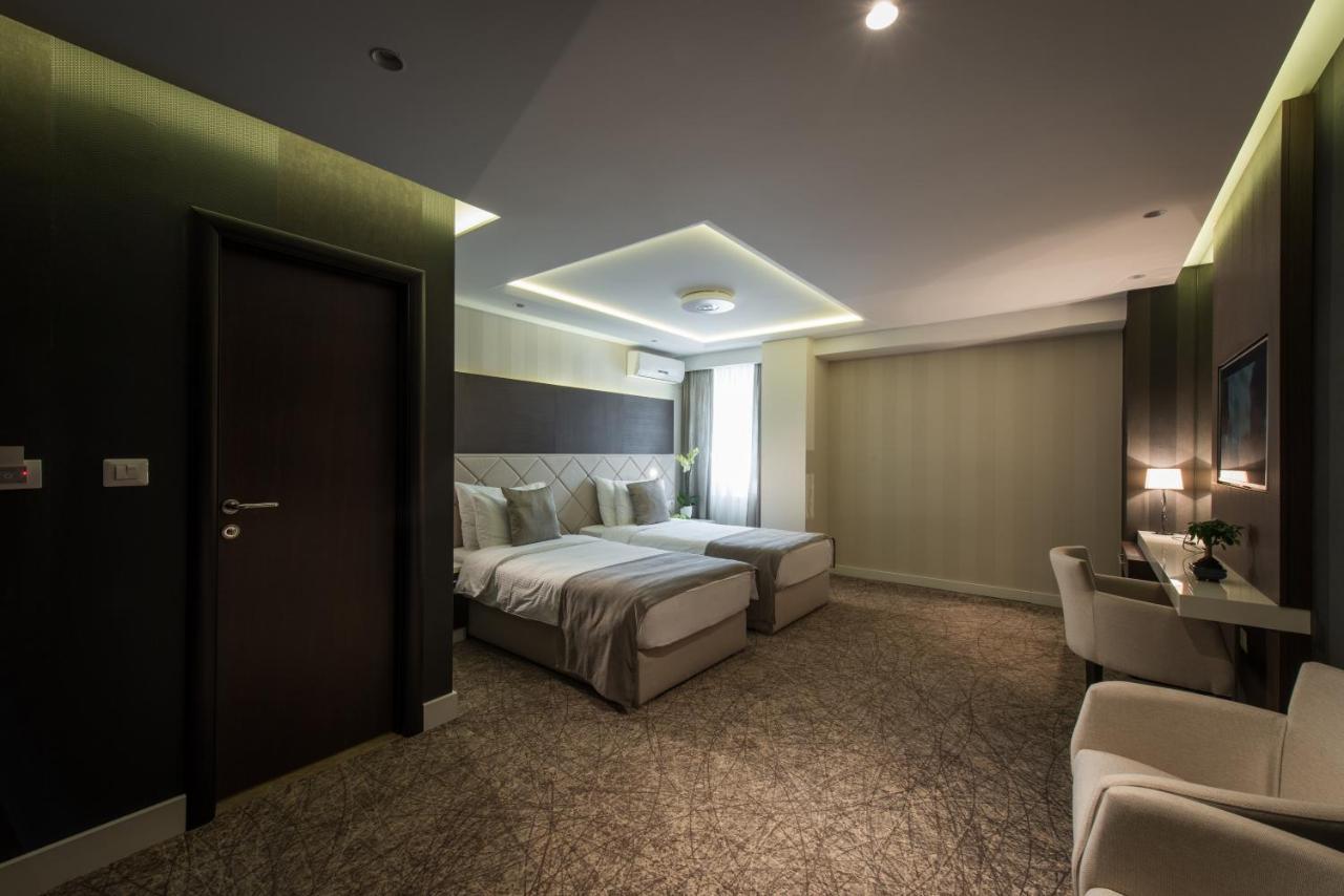 Garni Hotel Aveny Čačak Eksteriør bilde